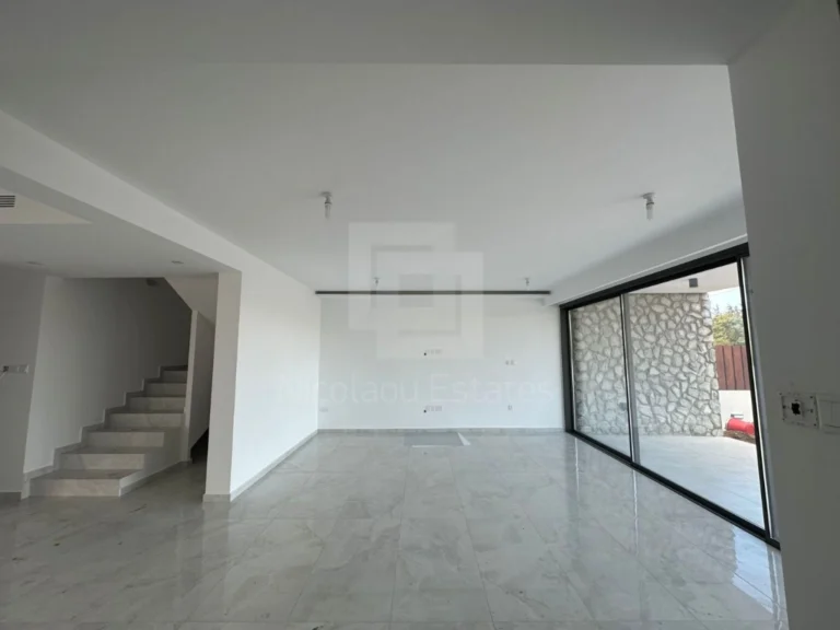 Cheap Houses and Villas for Sale Paphos up to 600000 euro