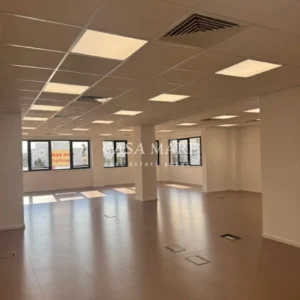 250m² Office for Rent