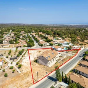 3,040m² Plot for Sale in Souni, Limassol District