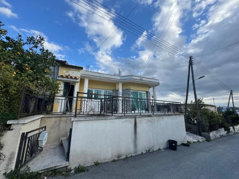 Cheap Houses and Villas for Sale Larnaca up to 300000 euro