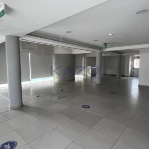Офис 400 м² в аренду в районе Лимассола