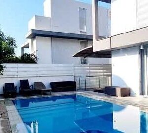 6+ Bedroom House for Rent in Pyrgos Lemesou, Limassol District