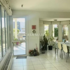 5 Bedroom House for Sale