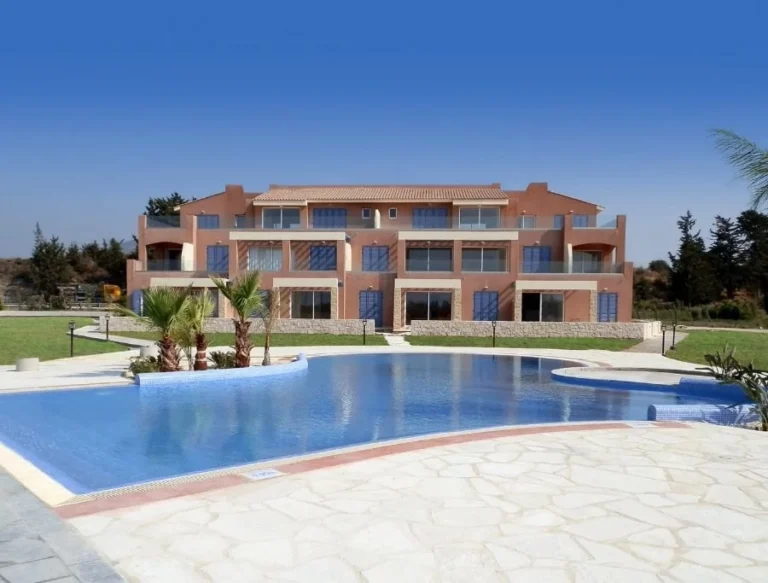 Cheap Houses and Villas for Sale Paphos up to 400000 euro