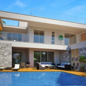 4 Bedroom House for Sale in Paphos – Agios Theodoros