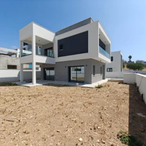 3 Bedroom House for Sale in Armenochori, Limassol District