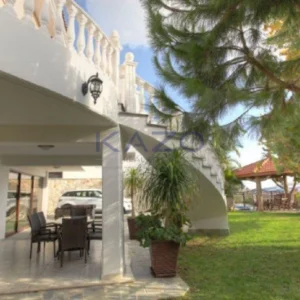 6+ Bedroom House for Sale in Limassol – Agia Fyla