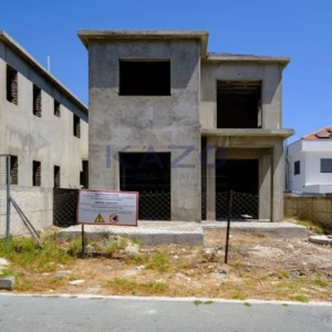 667m² House for Sale in Episkopi Lemesou, Limassol District