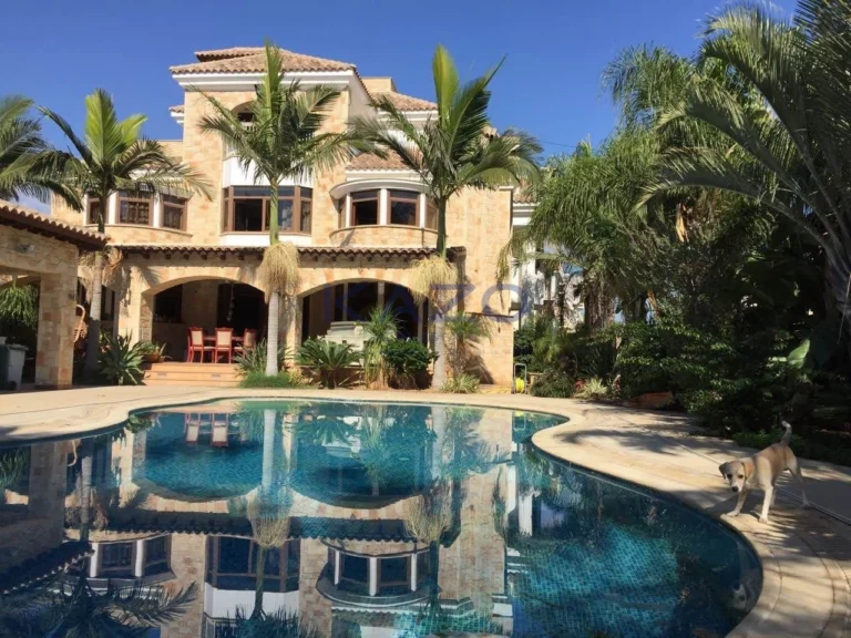 Villas