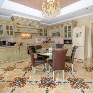 600m² House for Sale in Aphrodite Hills, Paphos District