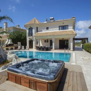 4 Bedroom House for Sale in Kapparis, Famagusta District
