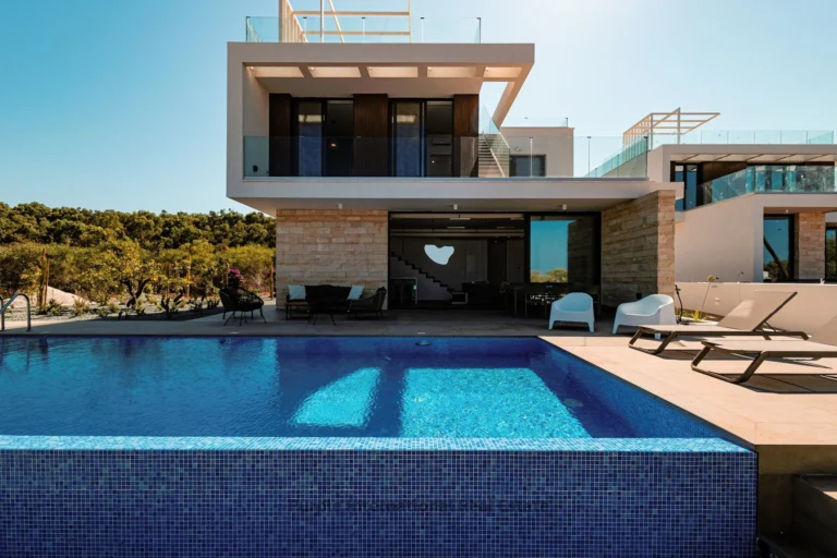 Cheap Houses and Villas for Sale Famagusta up to 900000 euro
