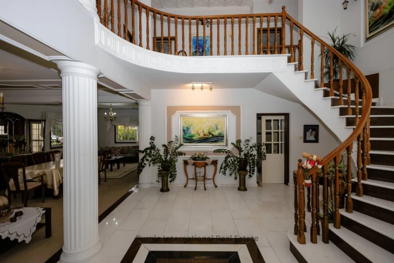 Cheap Houses and Villas for Sale Larnaca up to 900000 euro