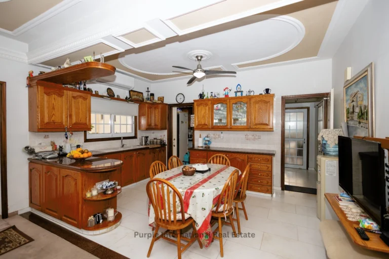 Cheap Houses and Villas for Sale Larnaca up to 900000 euro