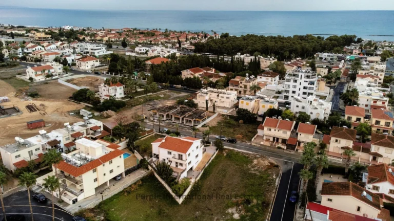 Cheap Houses and Villas for Sale Larnaca up to 900000 euro