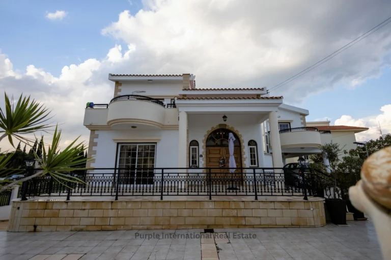 Cheap Houses and Villas for Sale Larnaca up to 900000 euro