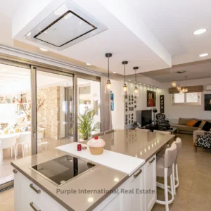4 Bedroom House for Sale in Aradippou, Larnaca District