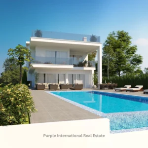 5 Bedroom House for Sale in Pervolia Larnacas