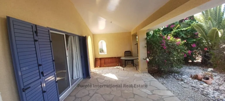 Cheap Houses and Villas for Sale Paphos up to 500000 euro