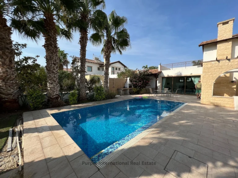 Cheap Houses and Villas for Sale Famagusta up to 500000 euro