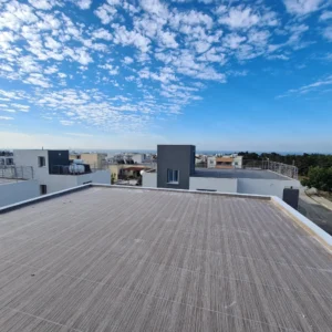 5 Bedroom House for Sale in Paphos – Anavargos