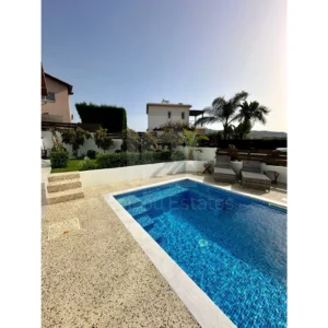 3 Bedroom House for Rent in Monagroulli, Limassol District