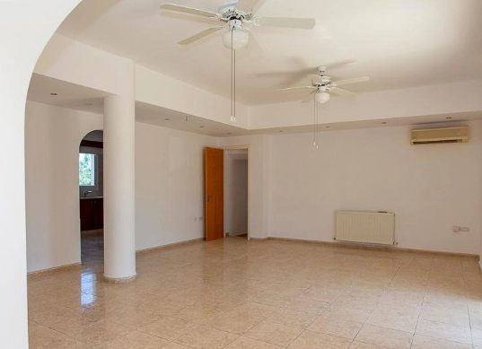 Cheap Houses and Villas for Sale Paphos up to 400000 euro