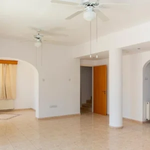 4 Bedroom House for Sale in Argaka, Paphos District