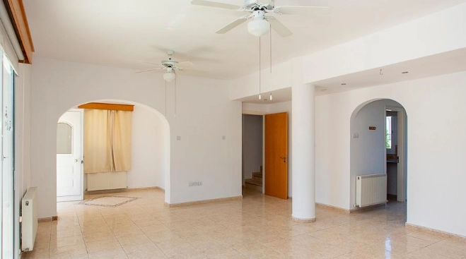 Cheap Houses and Villas for Sale Paphos up to 400000 euro