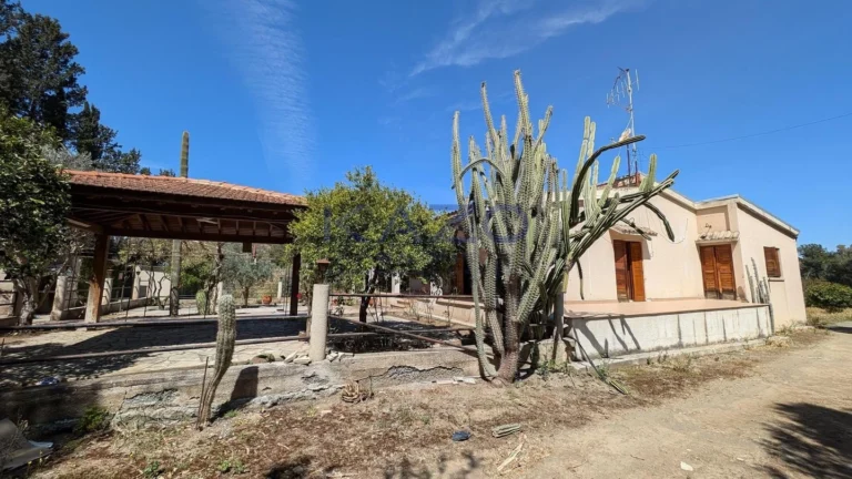 6,948m² Plot for Sale in Psevdas, Larnaca District