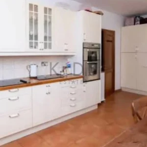 5 Bedroom House for Rent in Limassol – Zakaki