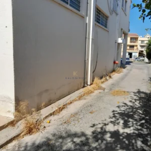 138m² Commercial for Sale in Larnaca District