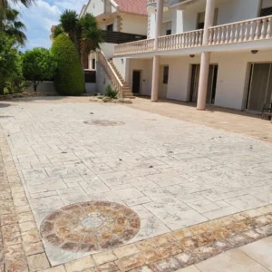 4 Bedroom House for Sale in Parekklisia Tourist Area, Limassol District