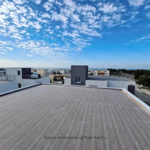 5 Bedroom House for Sale in Paphos – Anavargos