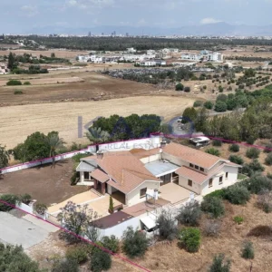 4 Bedroom House for Sale in Geri, Nicosia District