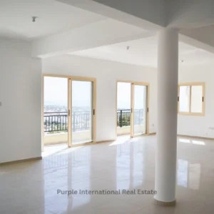 4 Bedroom House for Sale in Peyia, Paphos District