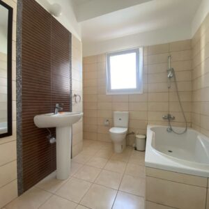 4 Bedroom House for Rent in Germasogeia, Limassol District