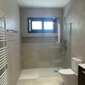 2 Bedroom Apartment for Rent in Germasogeia, Limassol District