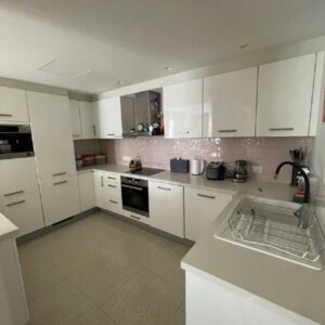3 Bedroom Apartment for Rent in Germasogeia, Limassol District