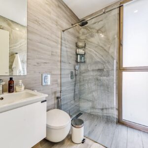 2 Bedroom Apartment for Rent in Agios Tychonas, Limassol District