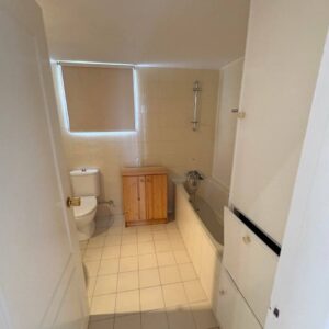2 Bedroom Apartment for Rent in Limassol – Petrou kai Pavlou