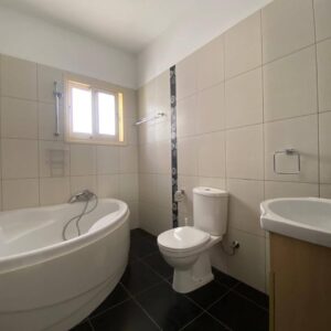 5 Bedroom House for Rent in Germasogeia, Limassol District