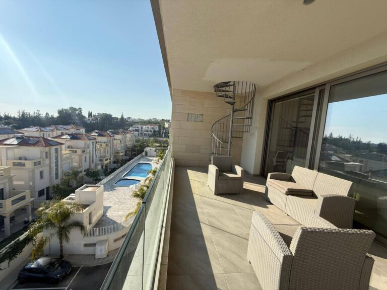 Apartments and Flats