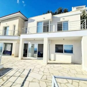 4 Bedroom House for Rent in Chlorakas, Paphos District