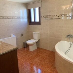 3 Bedroom House for Rent in Kato Polemidia, Limassol District