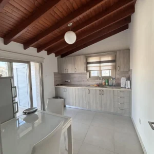 4 Bedroom Apartment for Sale in Limassol – Mesa Geitonia
