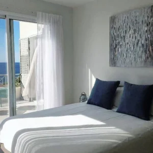 4 Bedroom House for Sale in Chlorakas, Paphos District