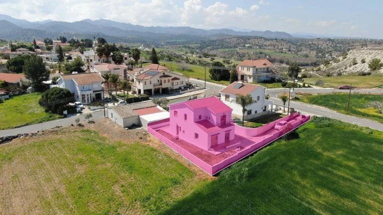 Cheap Houses and Villas for Sale Nicosia up to 300000 euro