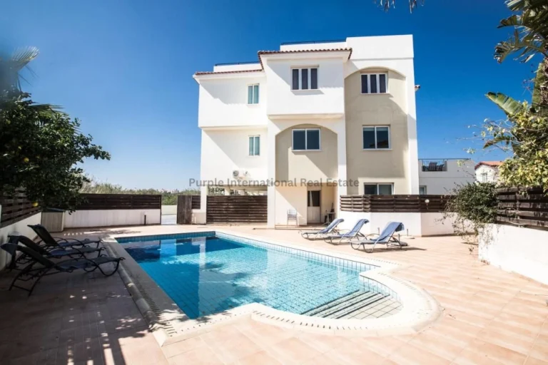 Average Price for 2 Bedroom Apartment in Famagusta