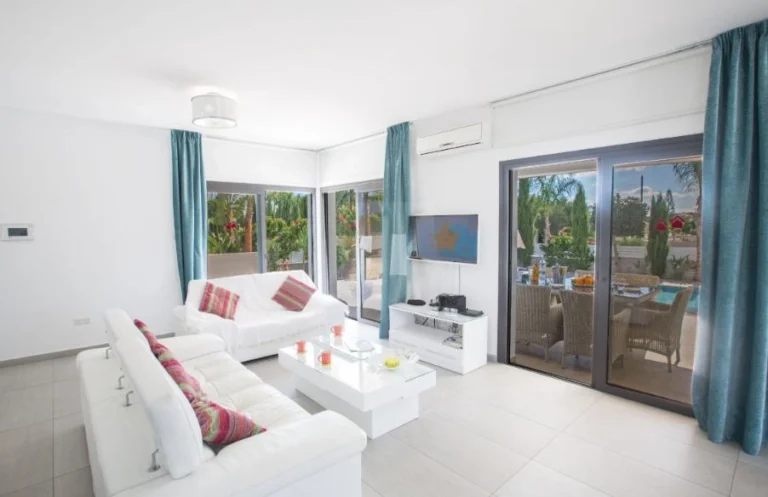 Cheap Houses and Villas for Sale Famagusta up to 1000000 euro